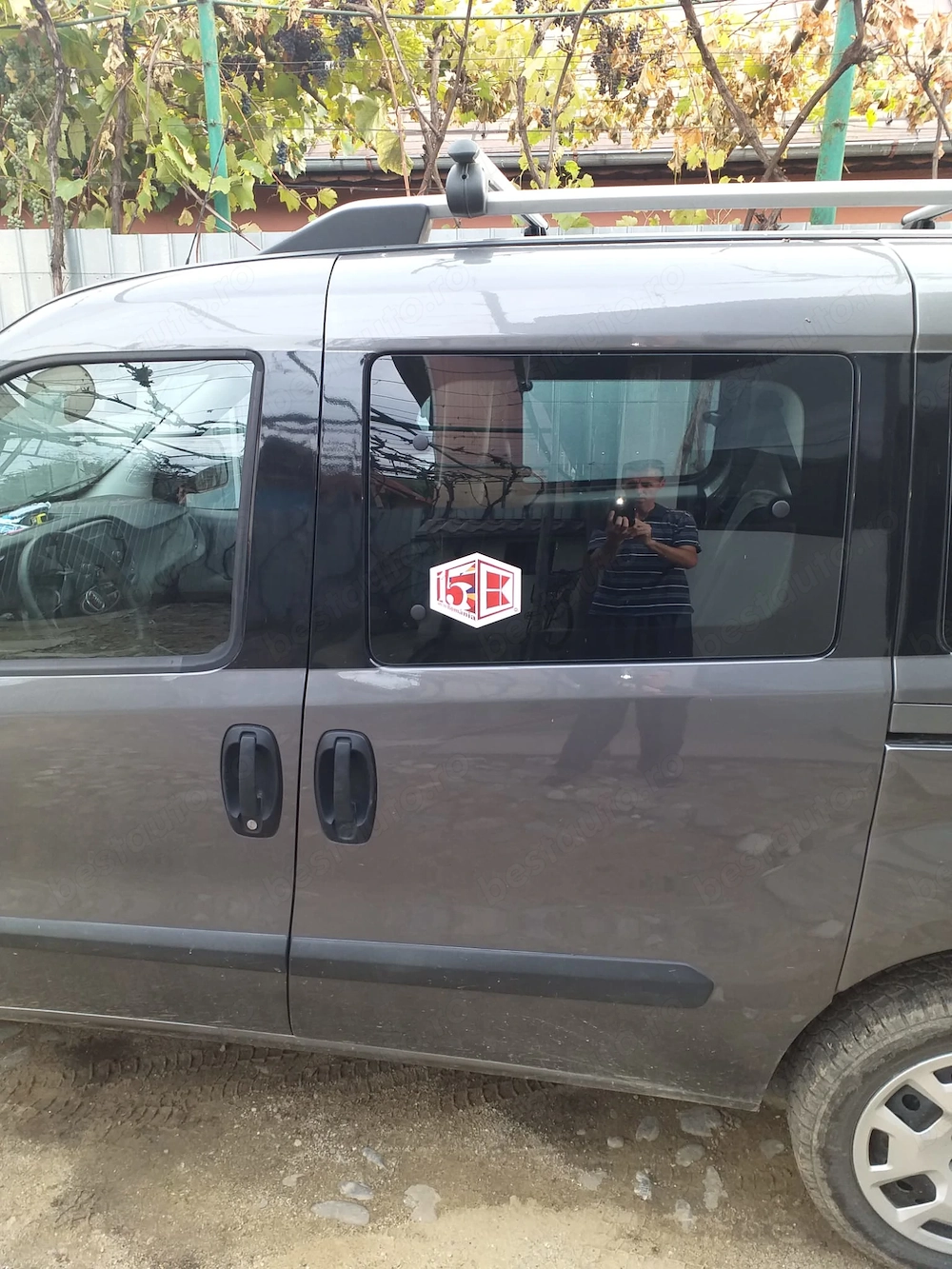 Vand Fiat Doblo benzina 2015 .5 locuri 