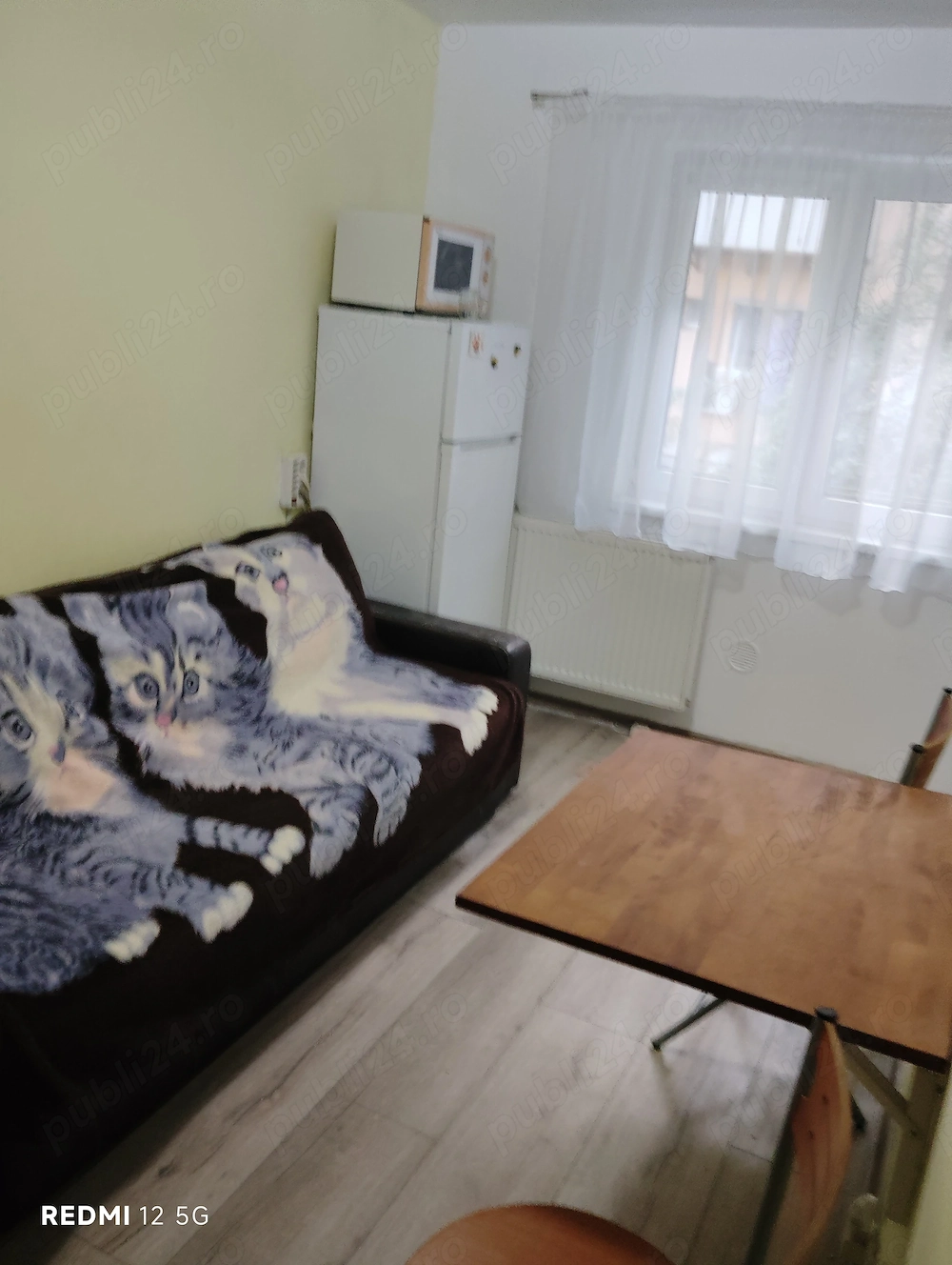 Închiriez garsonieara Piața Reșița