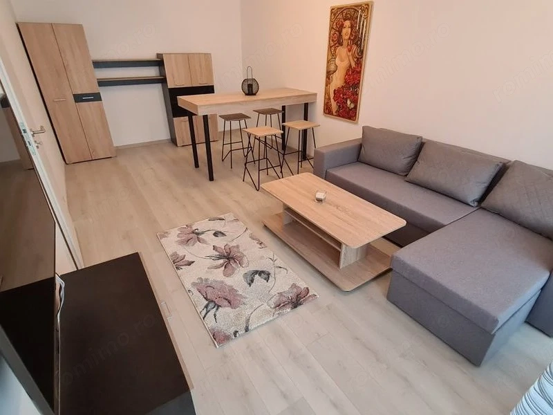 Apartament cu 2 camere de închiriat în Take Ionescu