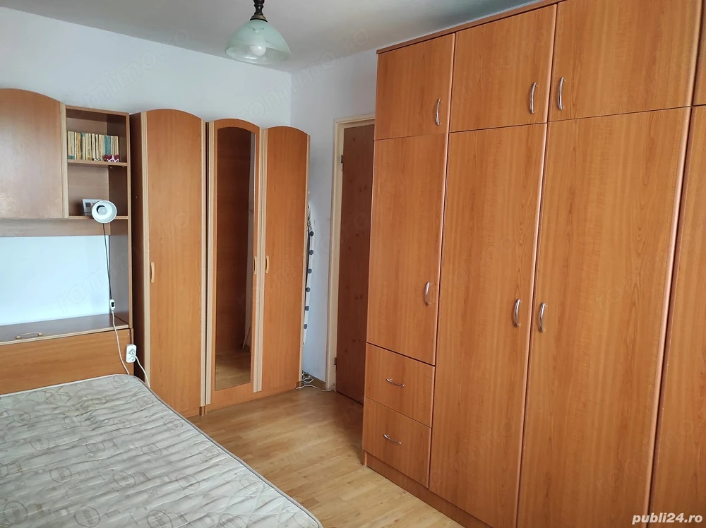 Garsonieră de vânzare în complex