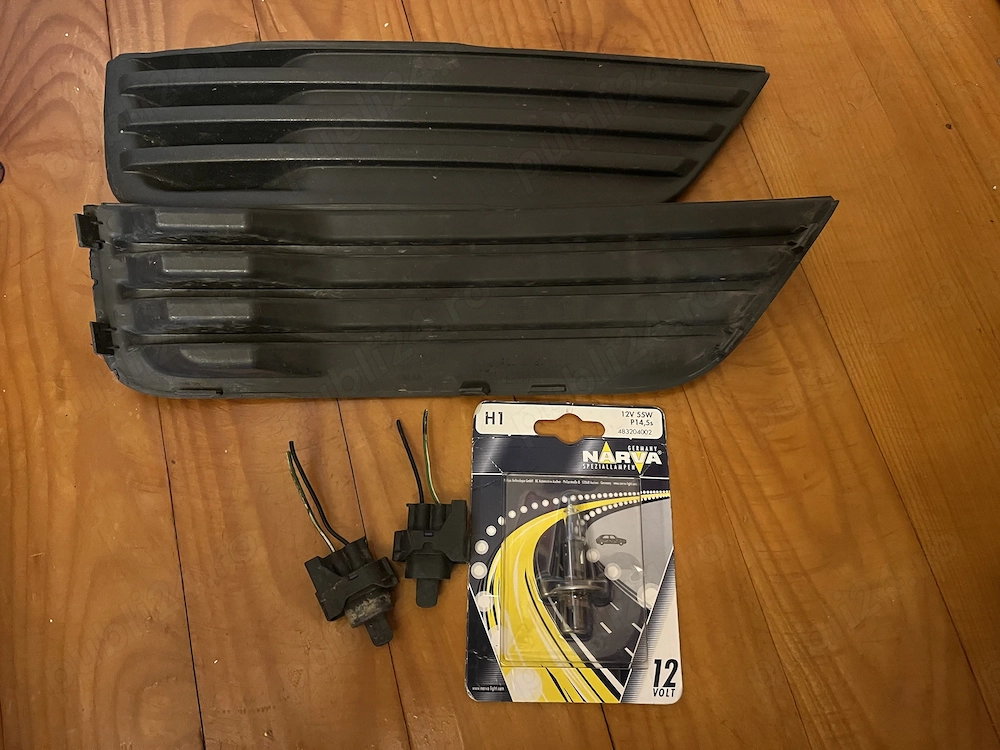 Protectii proiectoare ceata Ford Focus, accesorii gratis