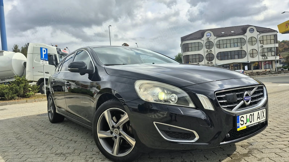 Volvo V 60 D5 Summum 