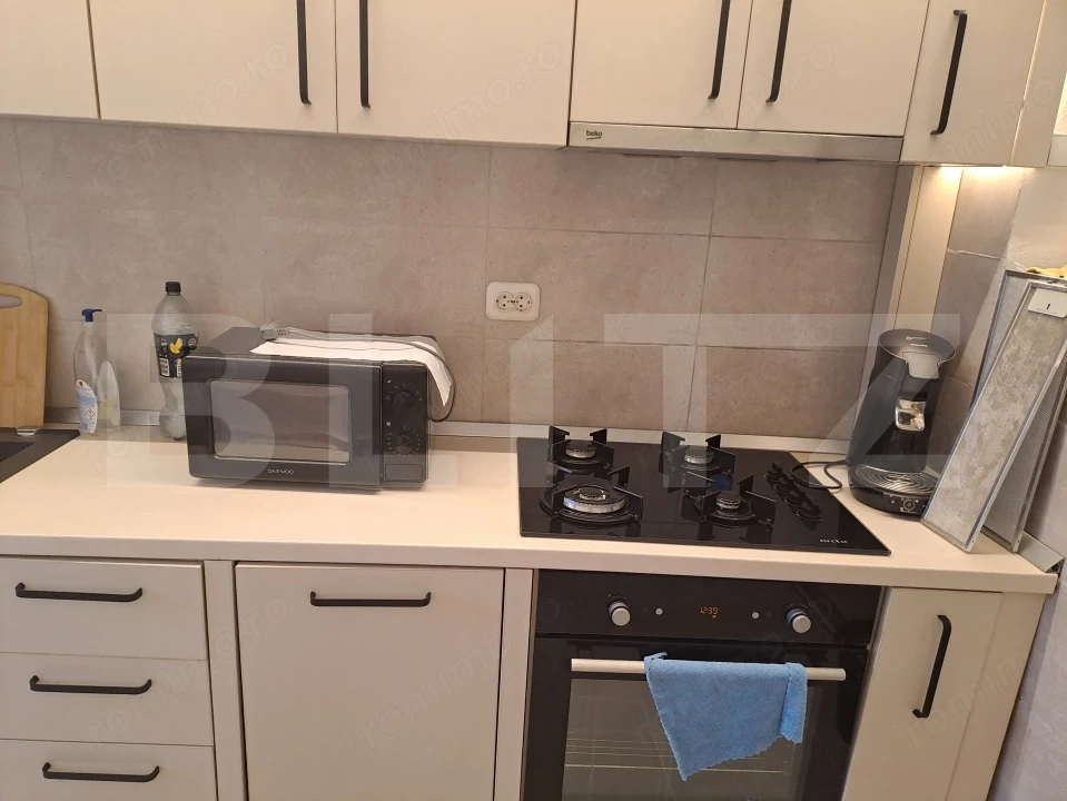 Apartament 3 camere, 66 mp, zona Astra