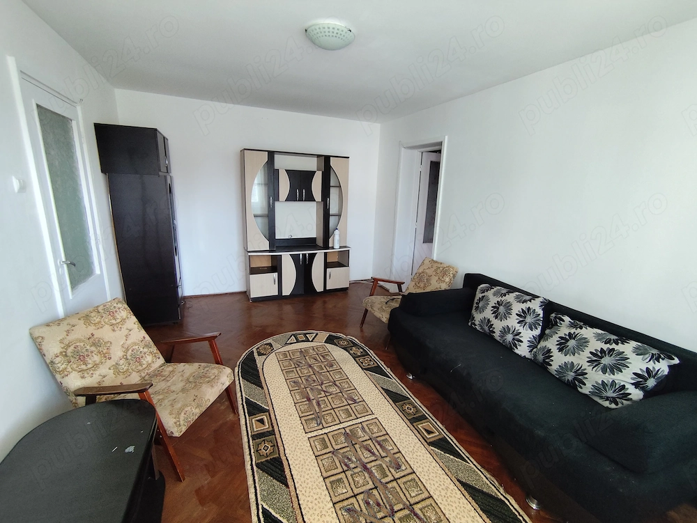 Campina, inchiriez ap 2 cam, central