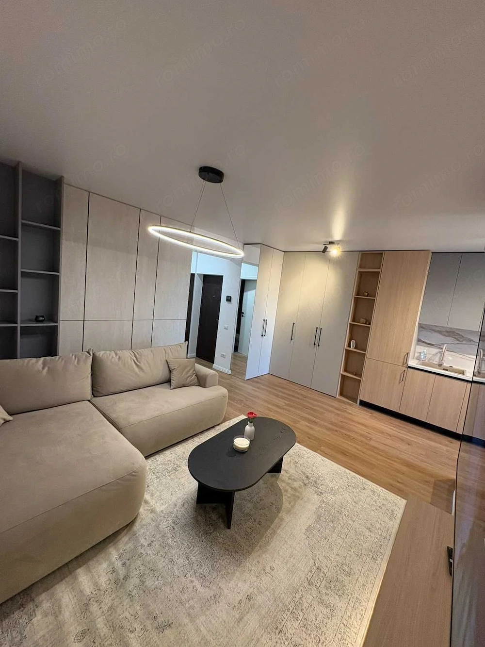Închiriez apartament cu 2 camere, tip studio | Apollo Pasarela | Metrou Berceni | Prima închiriere