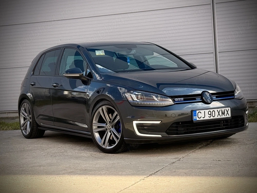 Volkswagen Golf 7 GTE   benzina   plug-in Hybrid   2015