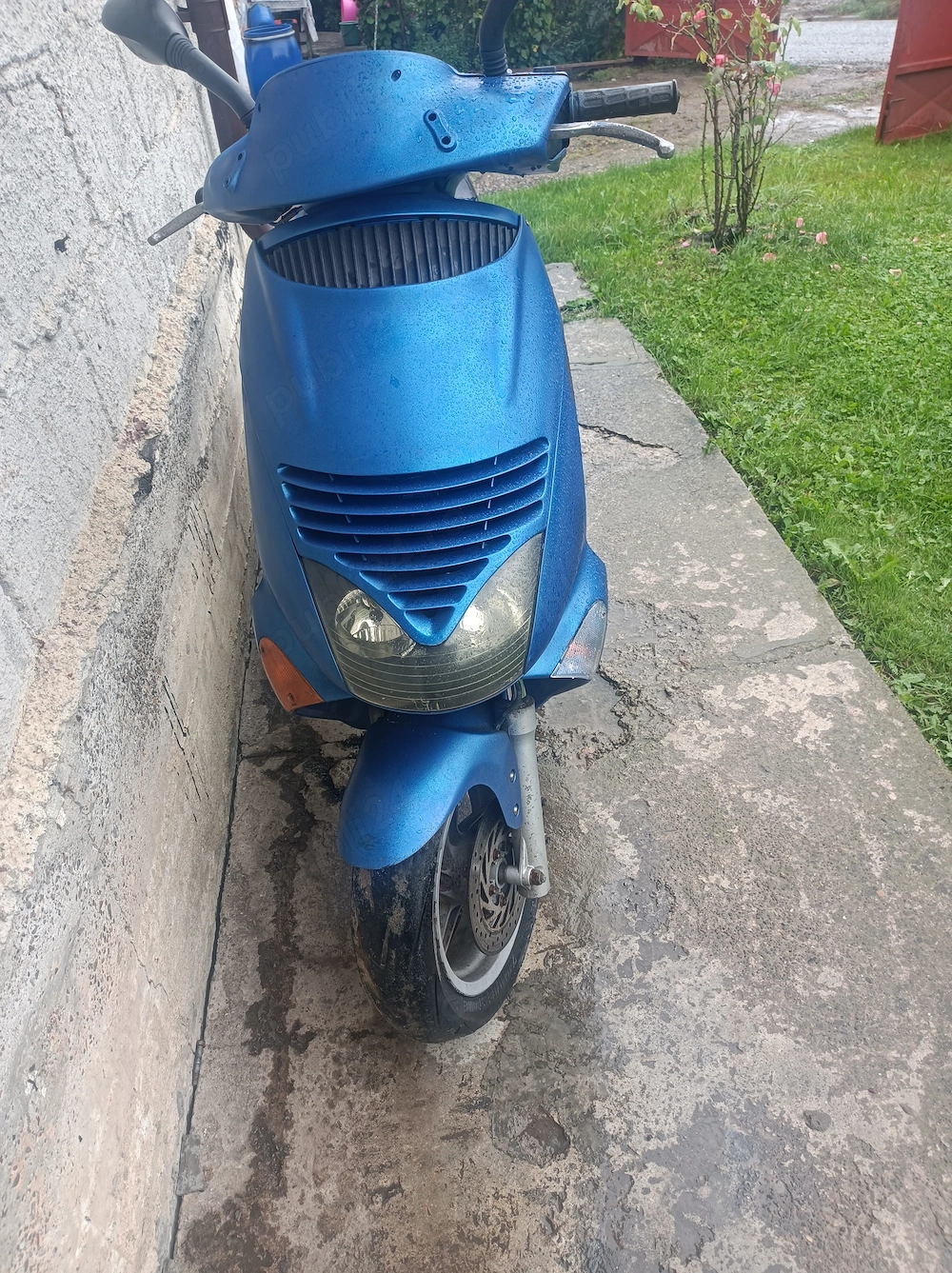 Vând scuter Aprilia Leonardo 125 