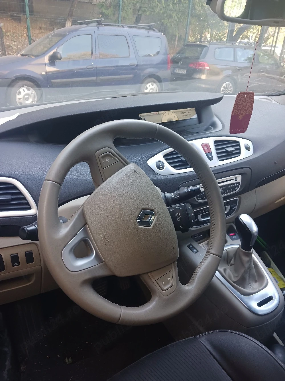 Renault scenic 