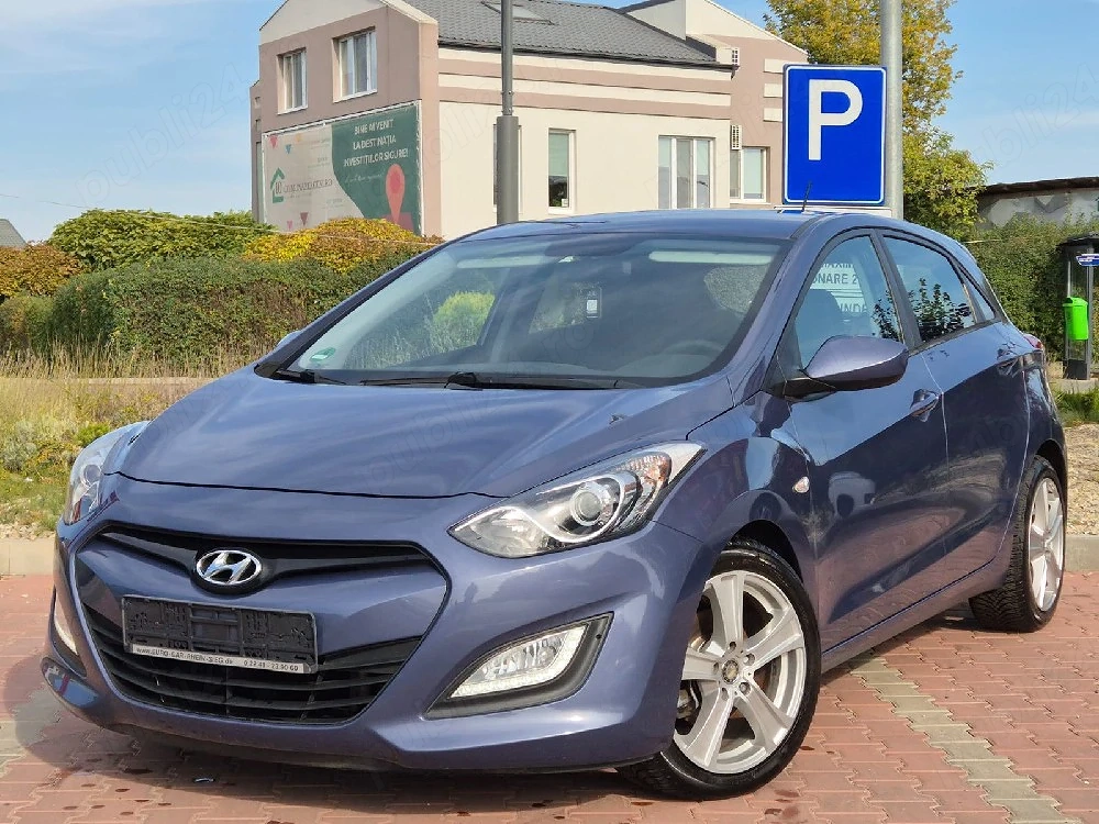 Hyundai i30 1.6 CRDi 139.000KM Euro 5 Diesel A C AndroidAuto CarPlay Jante aliaj R17 Hatchback