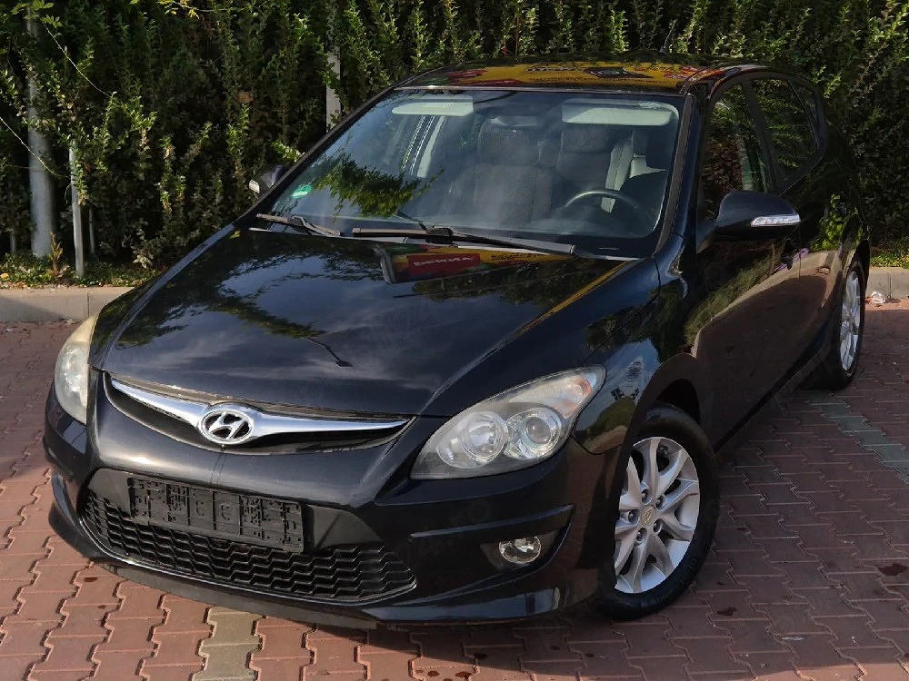 Hyundai i30 1.6 CRDi 2011 Euro 5 Incalzire scaune  AC  Semipiele Climatronic Jante aliaj