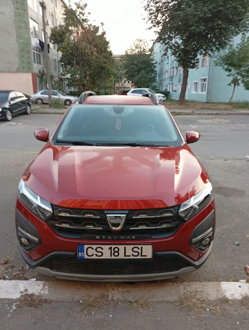 vind: Dacia Sandero Stepway motor 1,0 ECO-G 100.an fabricatie 2022,inmatriculată.