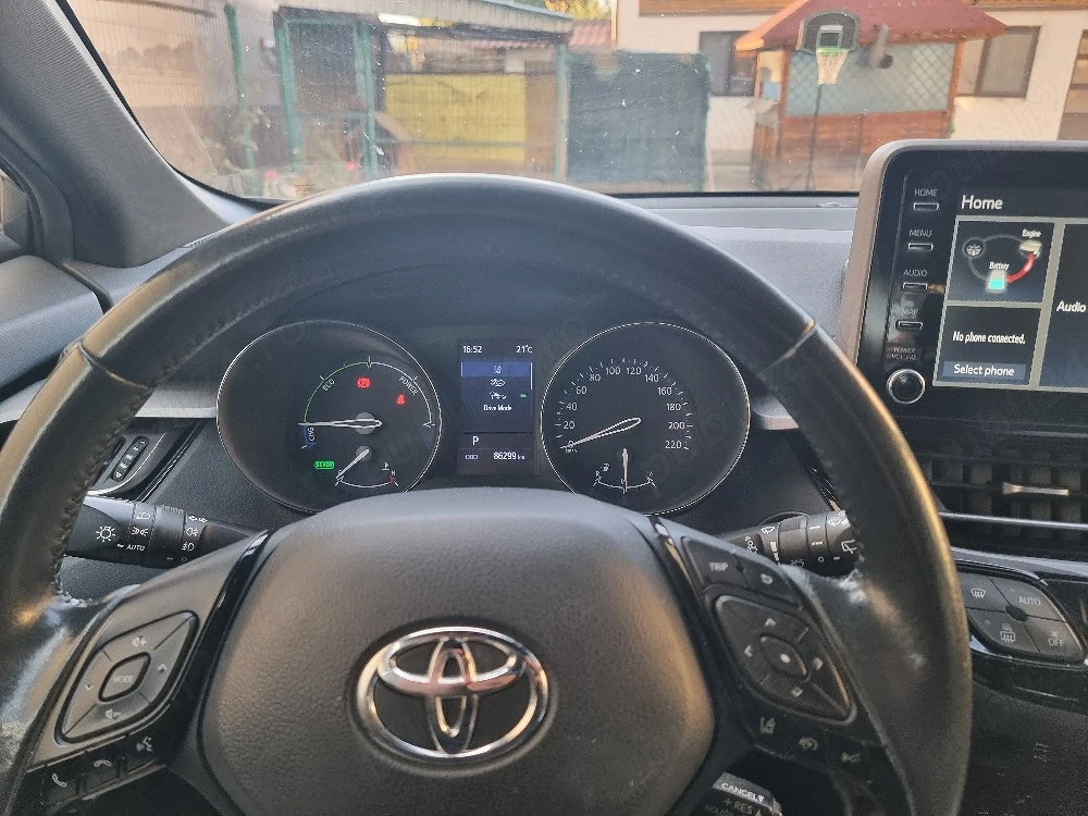 toyota chr 