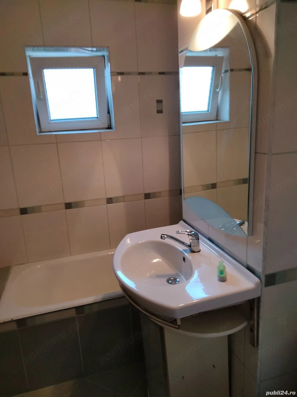 Garsonieră de închiriat în Complex