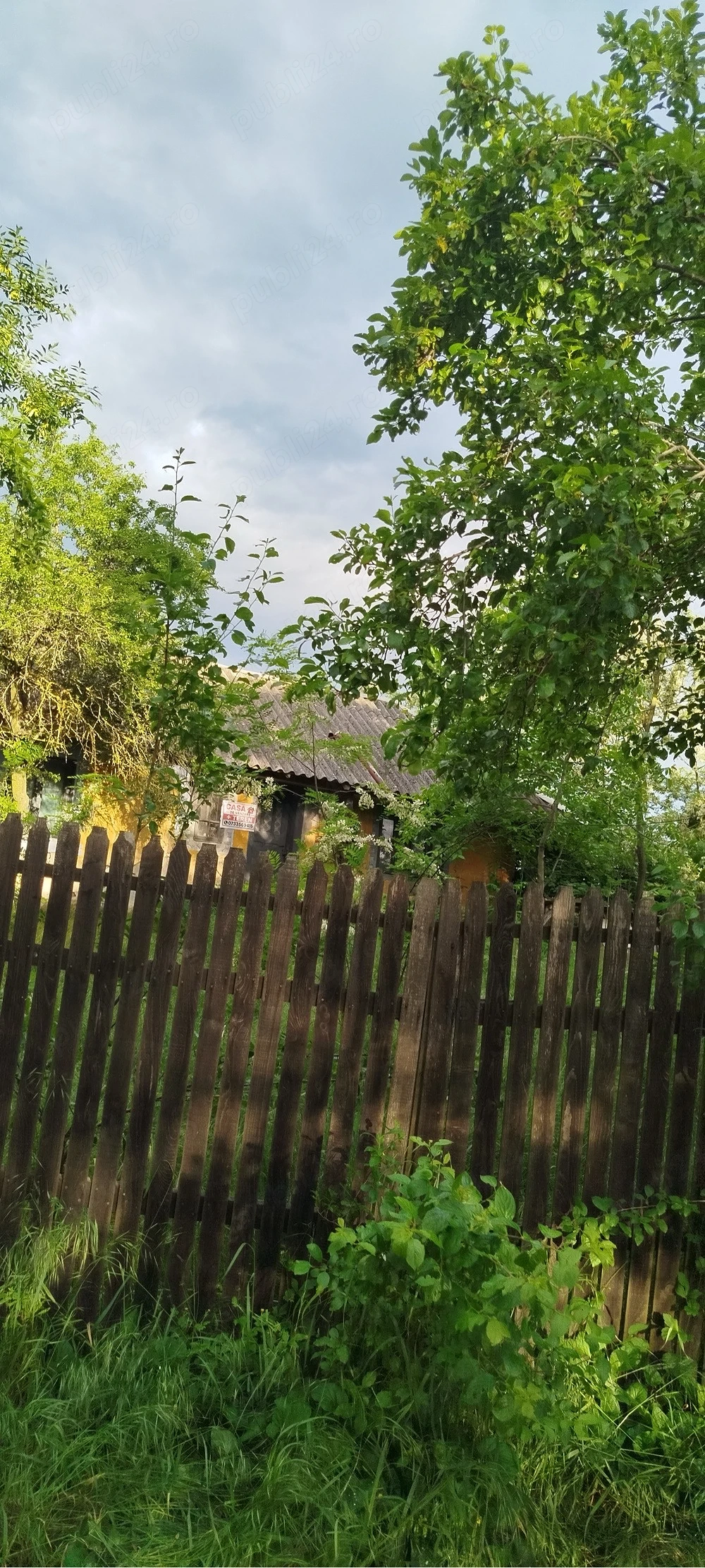 Vand teren intravilan comuna Cateasca ,sat Gruiu , judet Arges