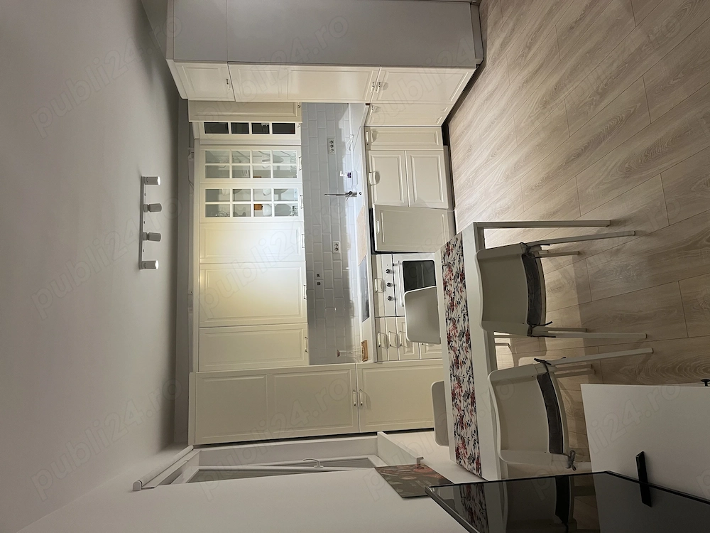 Închiriez apartament 3 camere în Giroc Timiș