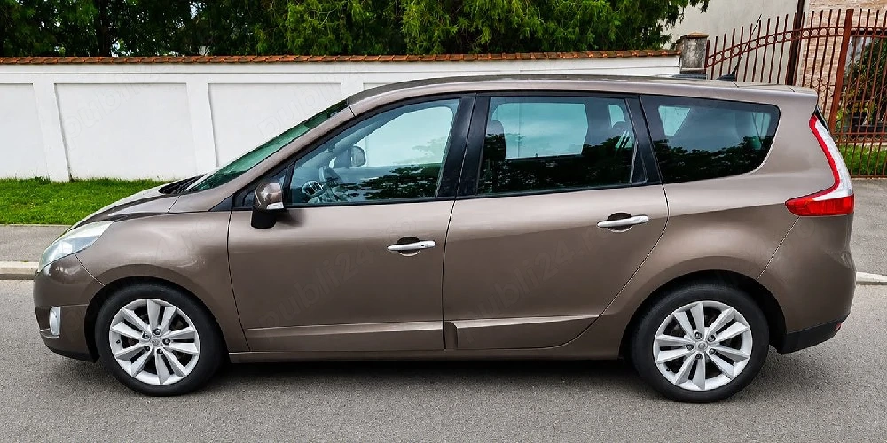 Vând Renault Grand Scenic 1.5 dci 110cp cutie de viteze automata