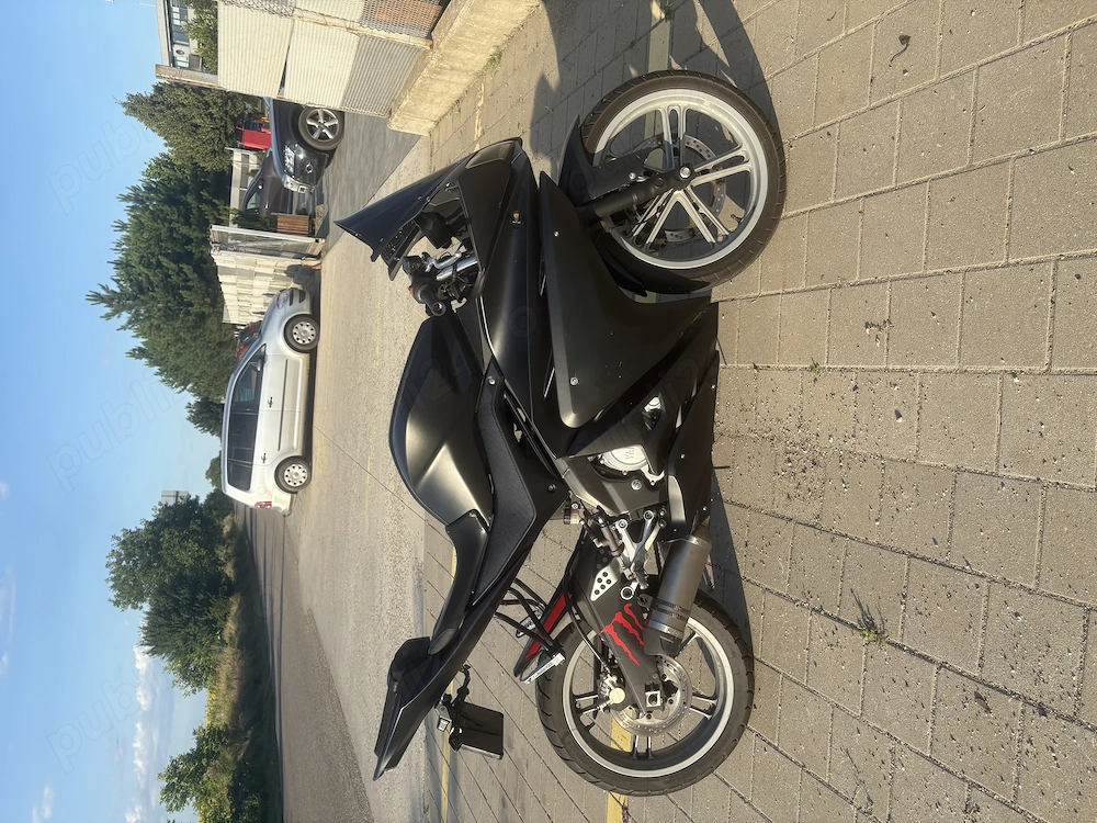 Yamaha YZF R125