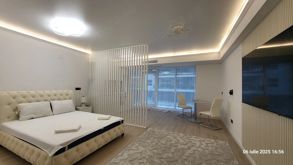 Studio modern si spatios - WHITE TITANIC