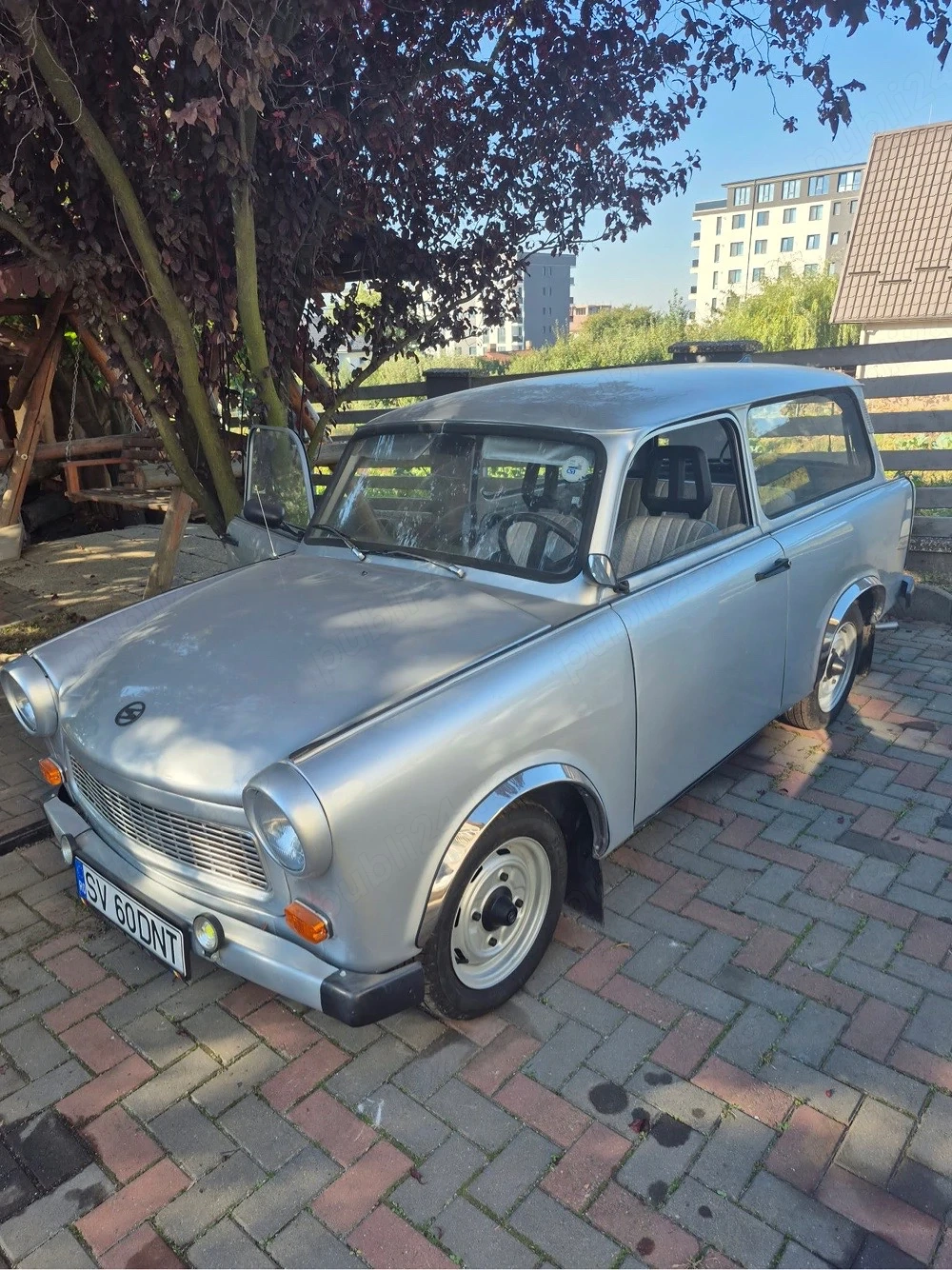 Trabant de vanzare