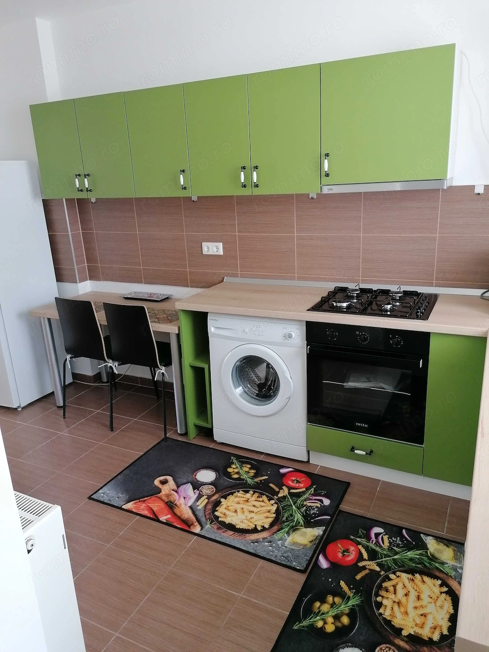 Garsonieră de închiriat în Torontalului