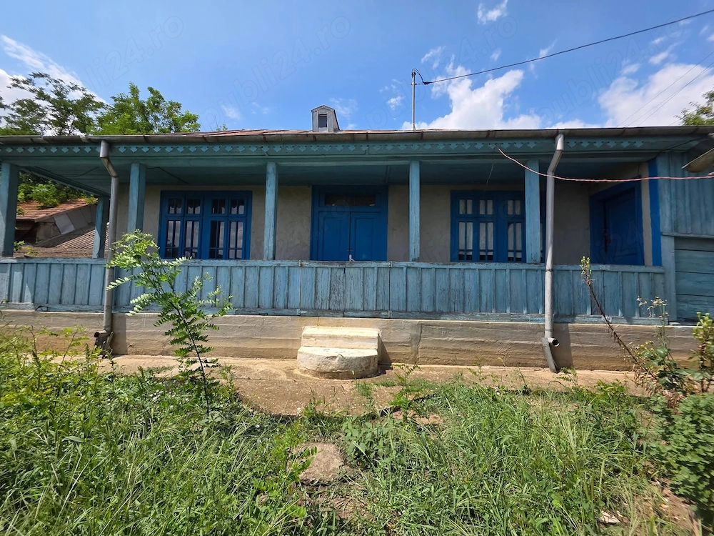 Casa.  de.  vânzare