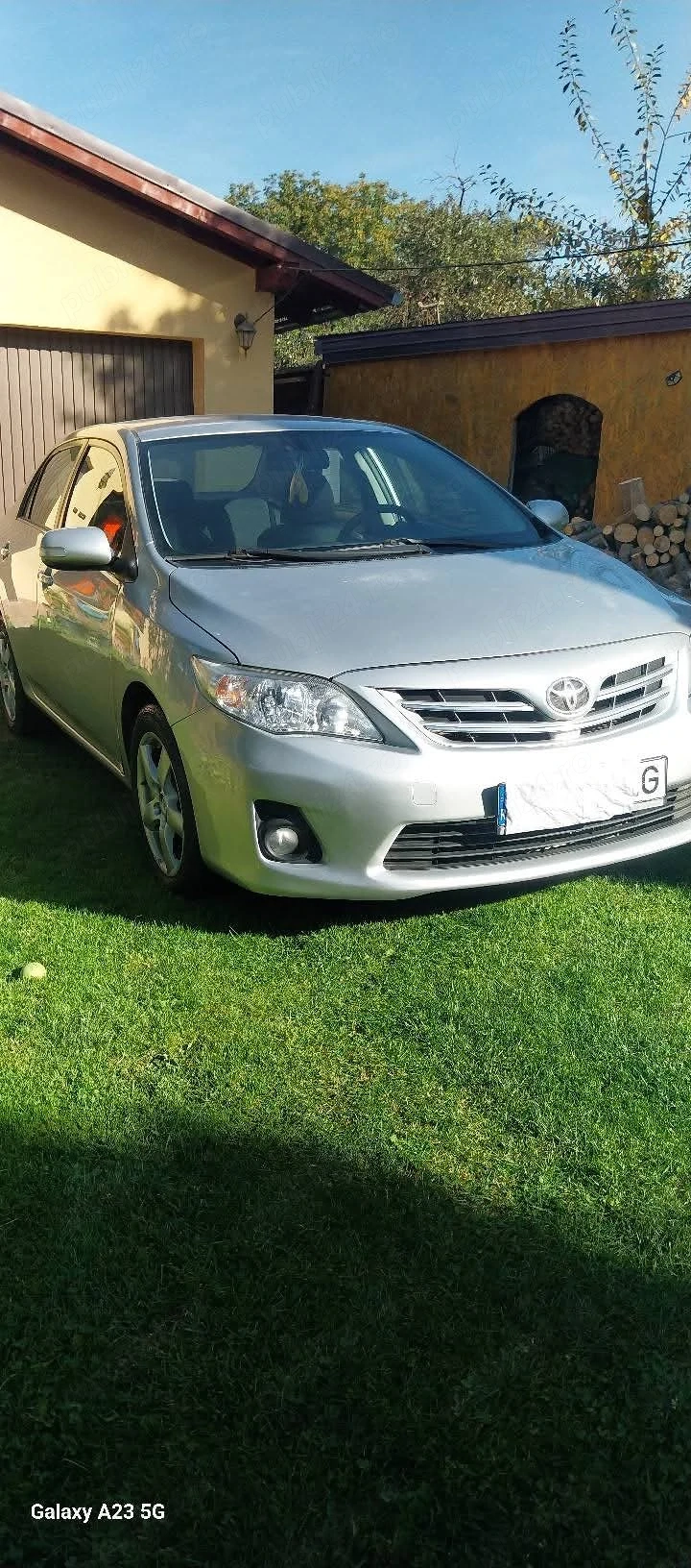 Vând Toyotta Corolla Sol (premium)