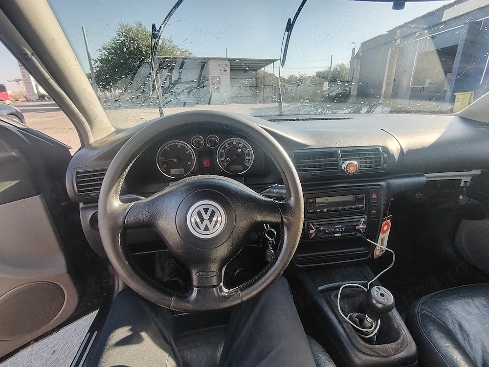 Vând Volkswagen passat b5.5 1.9 an 2002 .131cp. mașina nu este pentru pretențioși.toate actele in re