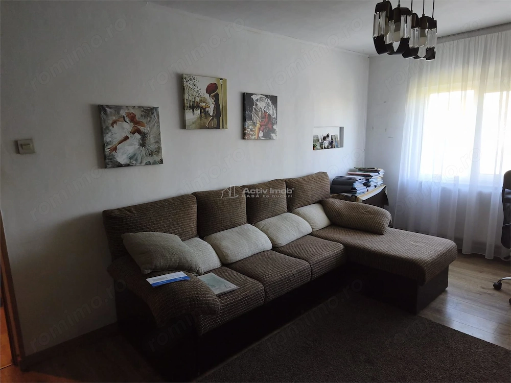 2 camere- decomandat - zona Mihai Bravu