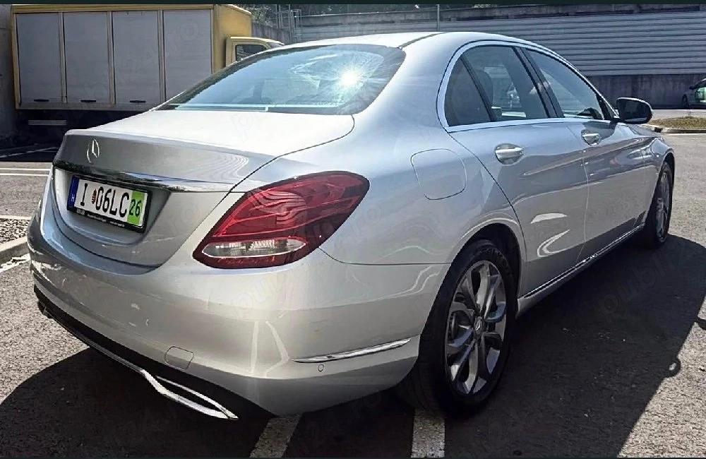 vand Mercedes c class 2015 motor 2000 benzină 
