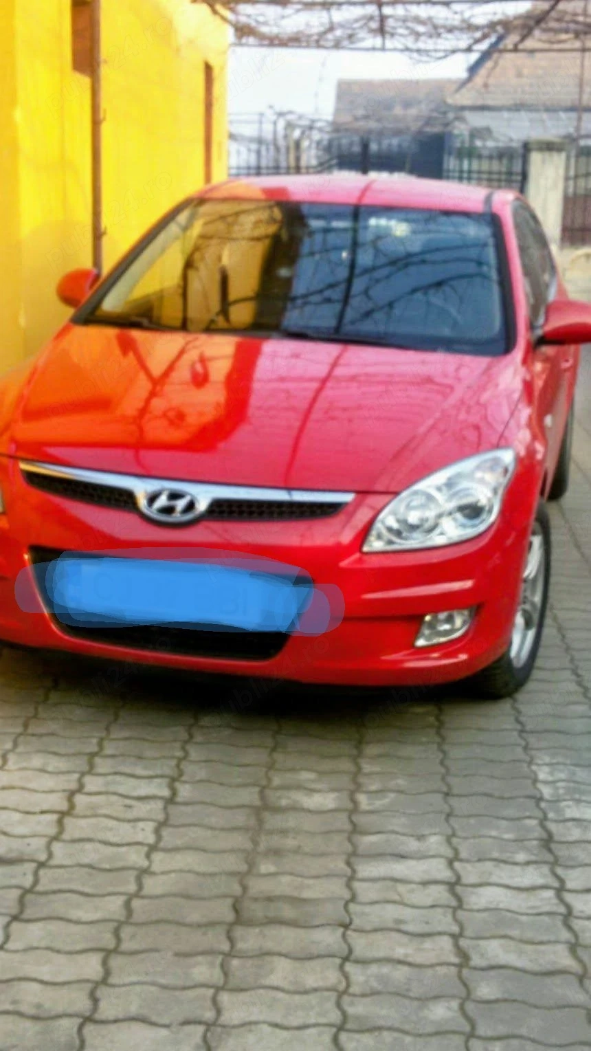 vând Hyundai i30 