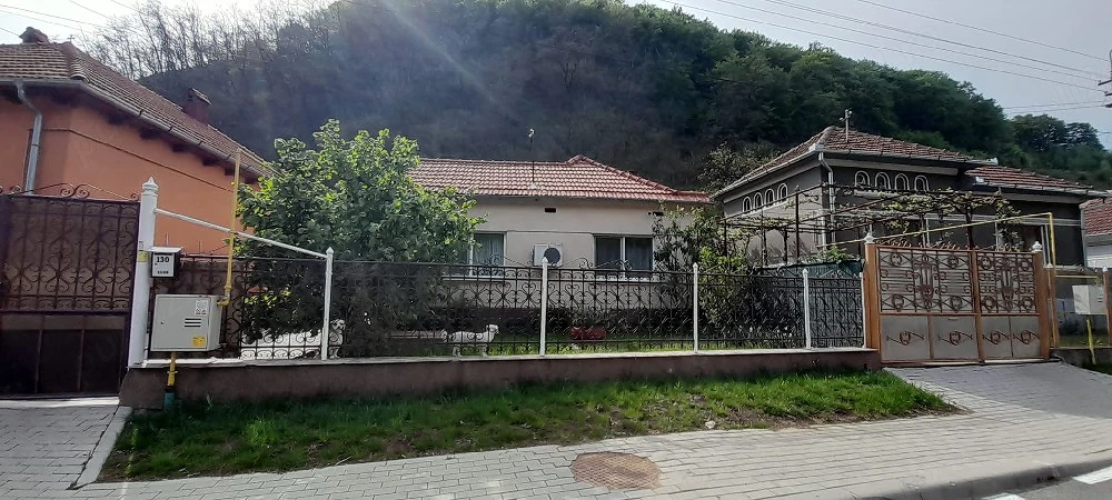 casă de vinzare 
