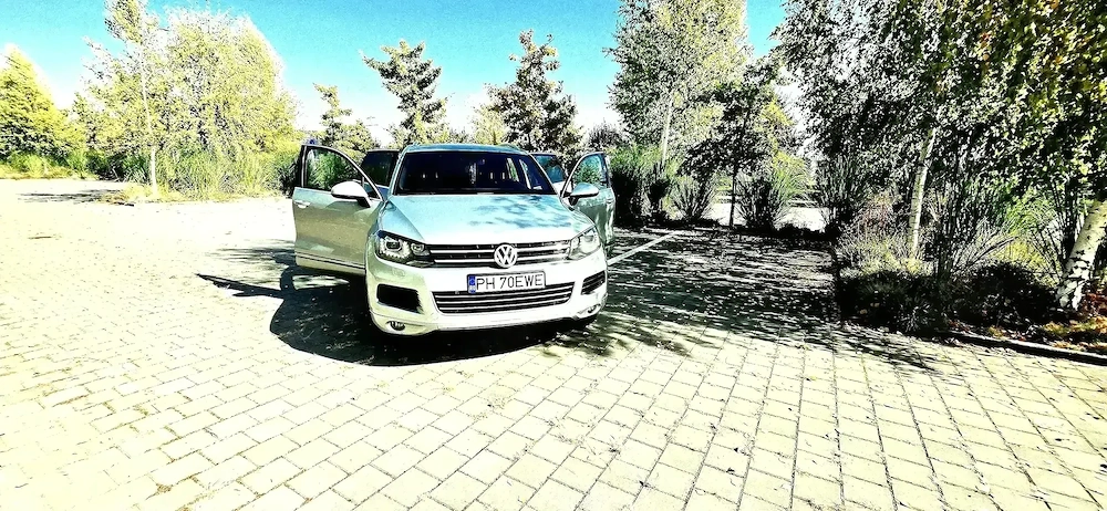 Volkswagen Touareg 3.0 TDI V6   204 CP   2012