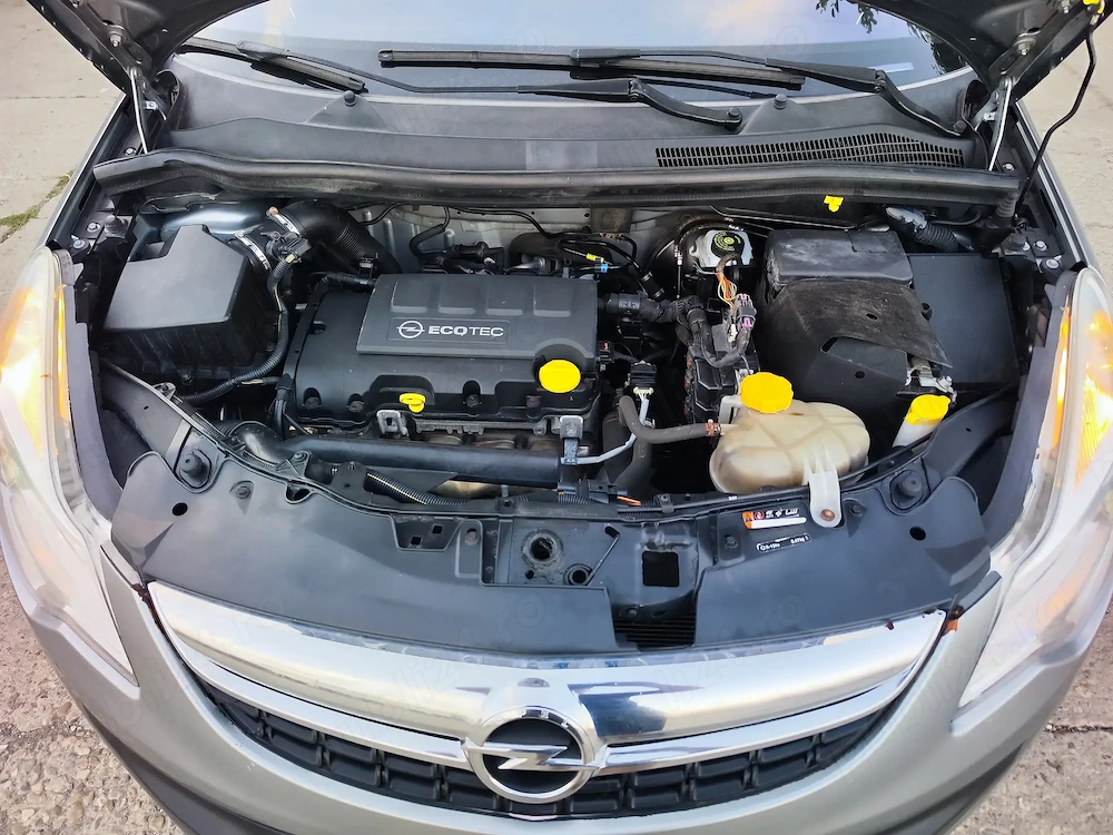 Opel CORSA benzina