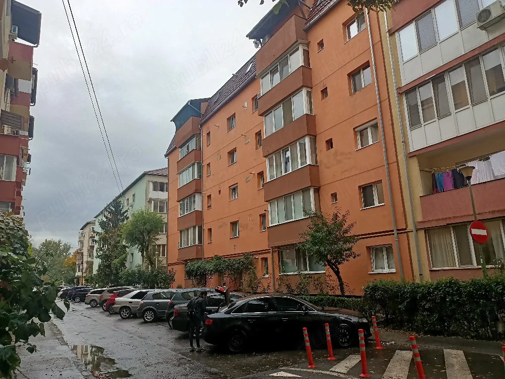 Sagului-Dambovita-Restaurant Nora,Cu Centrala Proprie, Mobilat Decent,300 E,Liber, Merita Văzut 