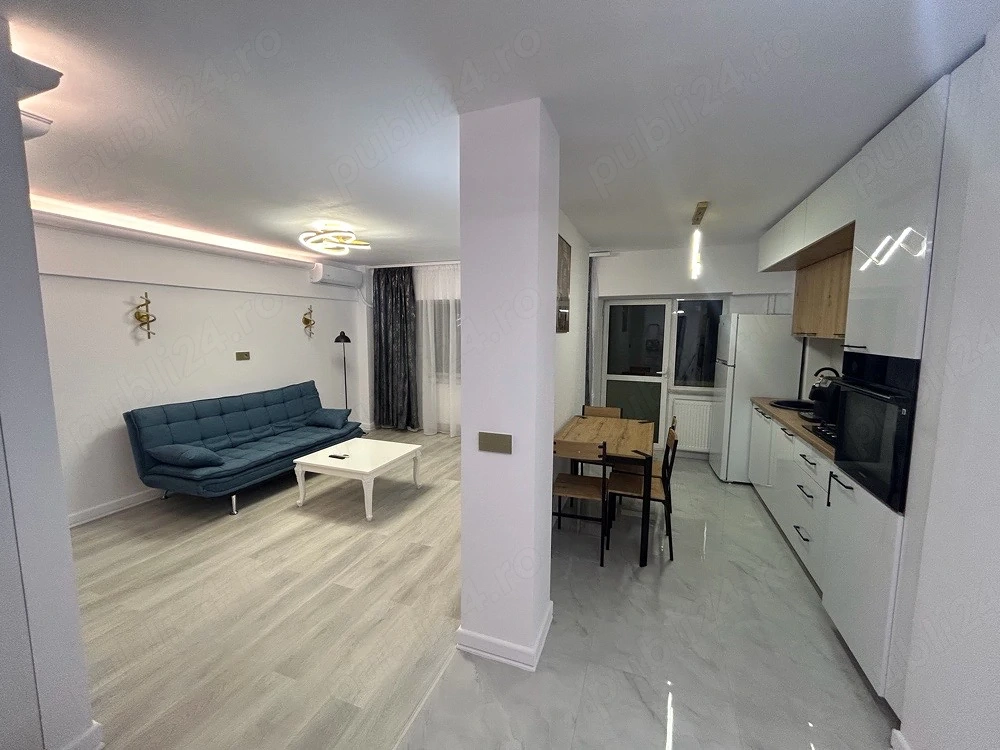 Chirie apartament 2 camere Milano Cafe