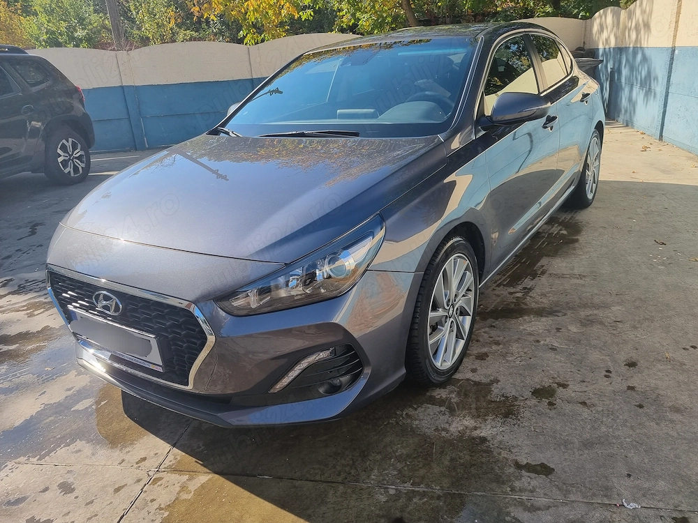 Hyundai i30 Fastback - Stare perfecta, foarte putin folosita, mostenita de la primul proprietar.