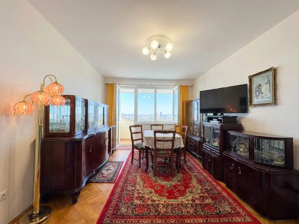 Apartament cu 2 camere, situat în zona ultracentrală a orașului Piatra-Neamț