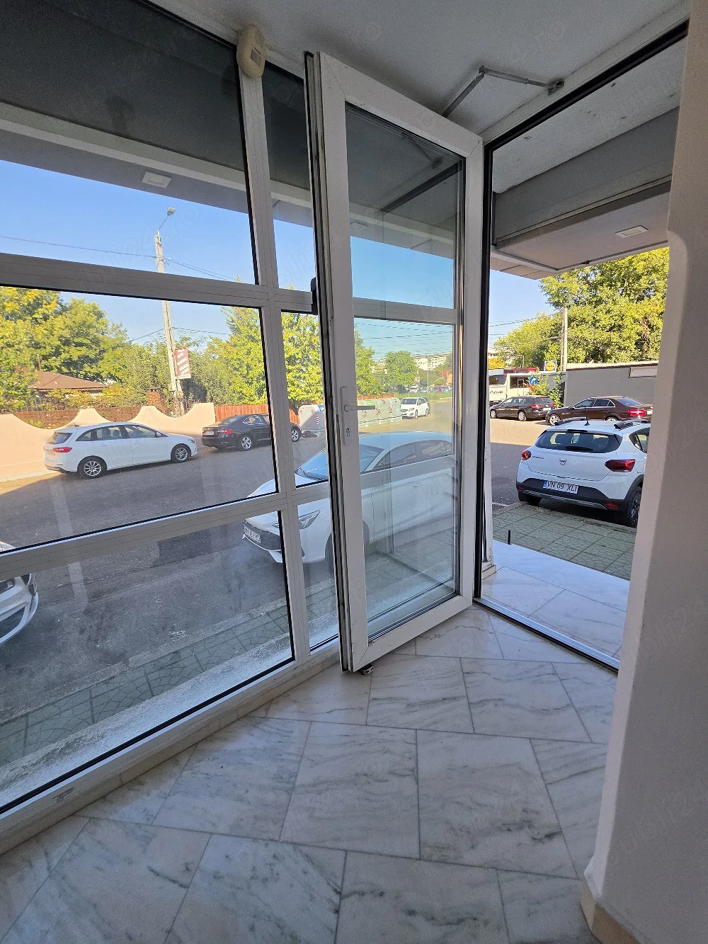 Inchiriere spatiu apartament 80mp utili, scoala 10,fosta autogara,Lidl