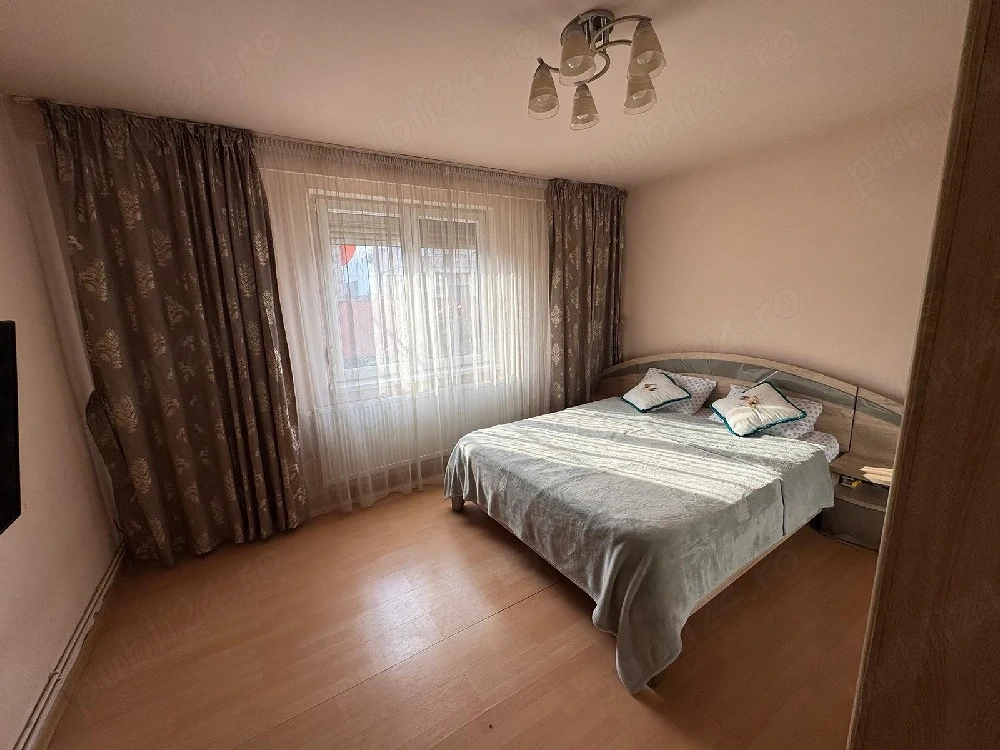 casa de vanzare in zona Sagului 