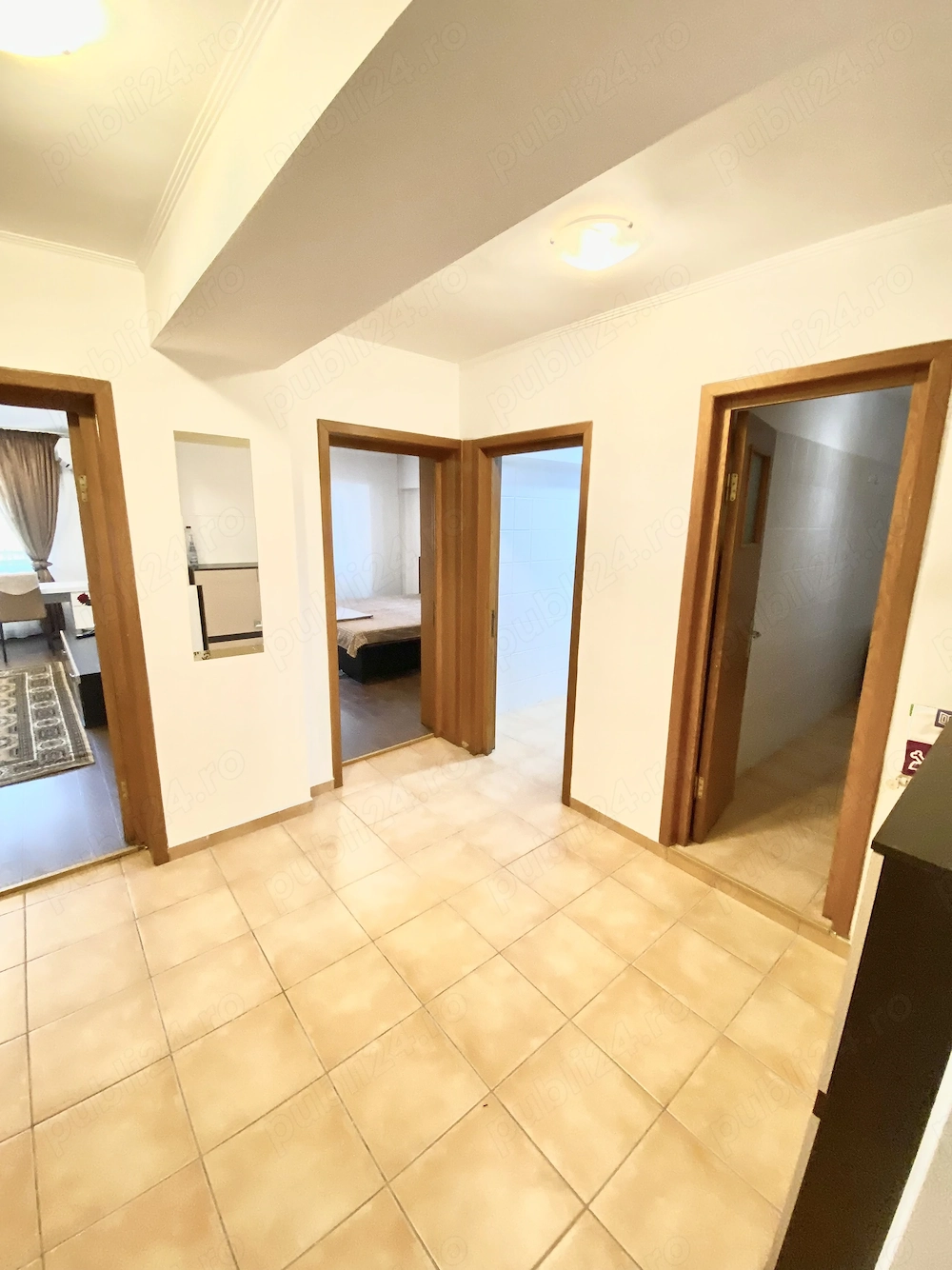 PROPRIETAR   Închiriez apartament 2 camere, Bd. Unirii, 70 mp 