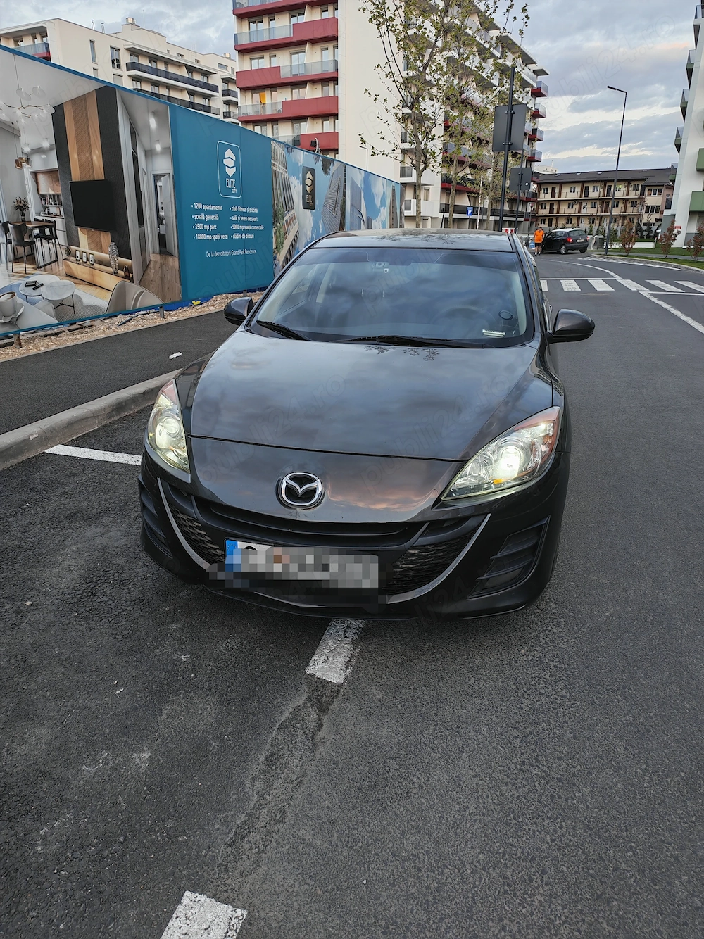 Vând Mazda 3 din 2010 2.l benzina!