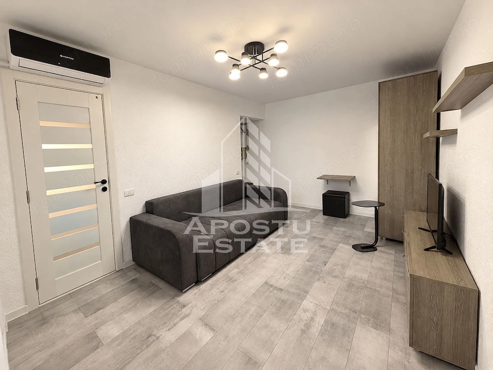 Apartament cu 2 camere, Etaj 2/4, zona Sagului