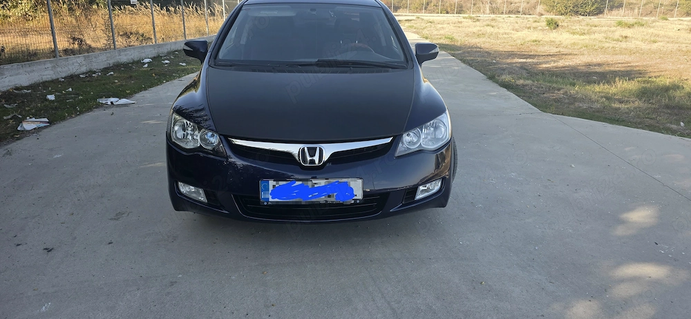 Hinda Civic Automat sedan + Gpl