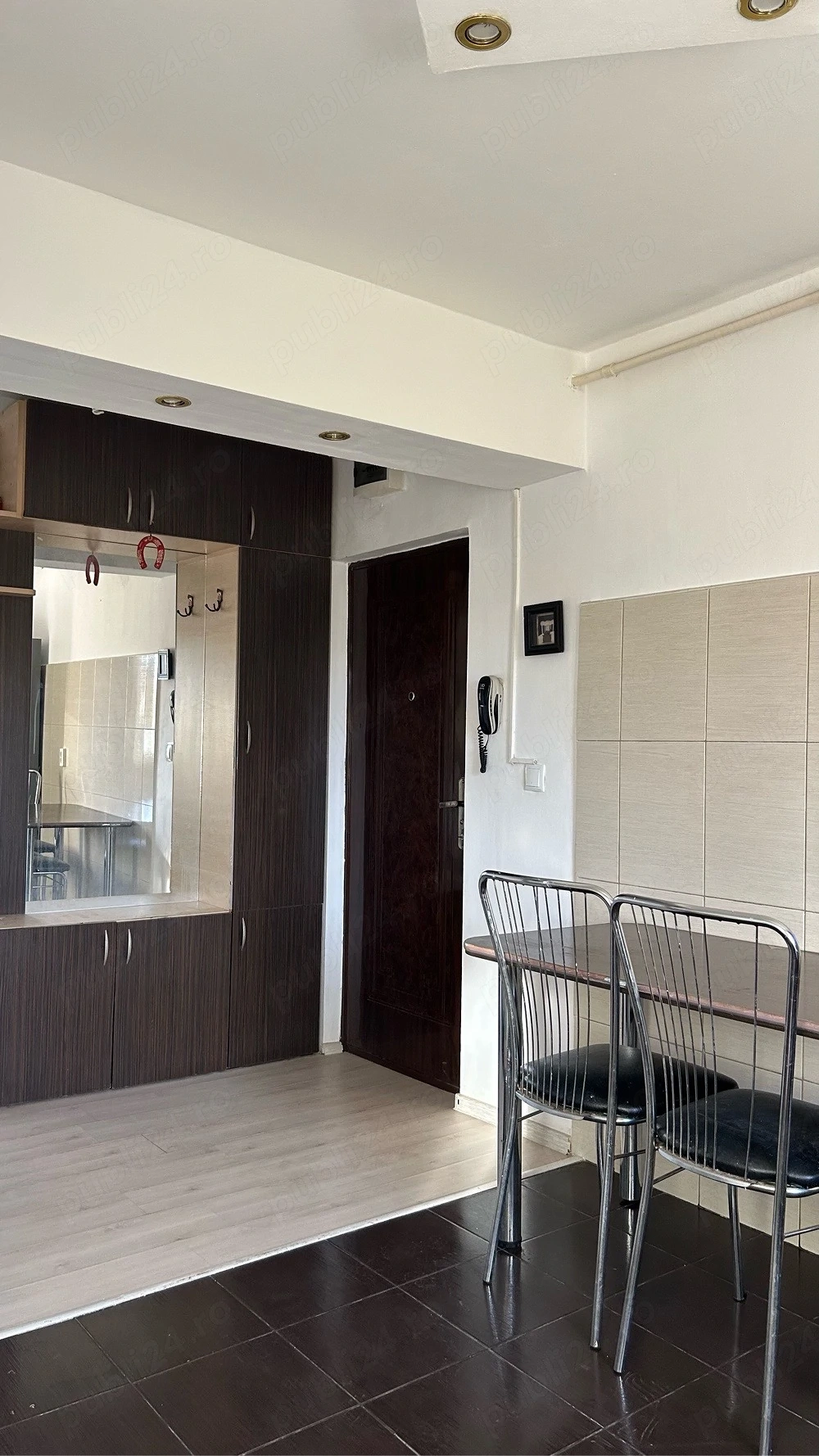 Apartament cu 2 camere, 50 mp   Zona Lipovei