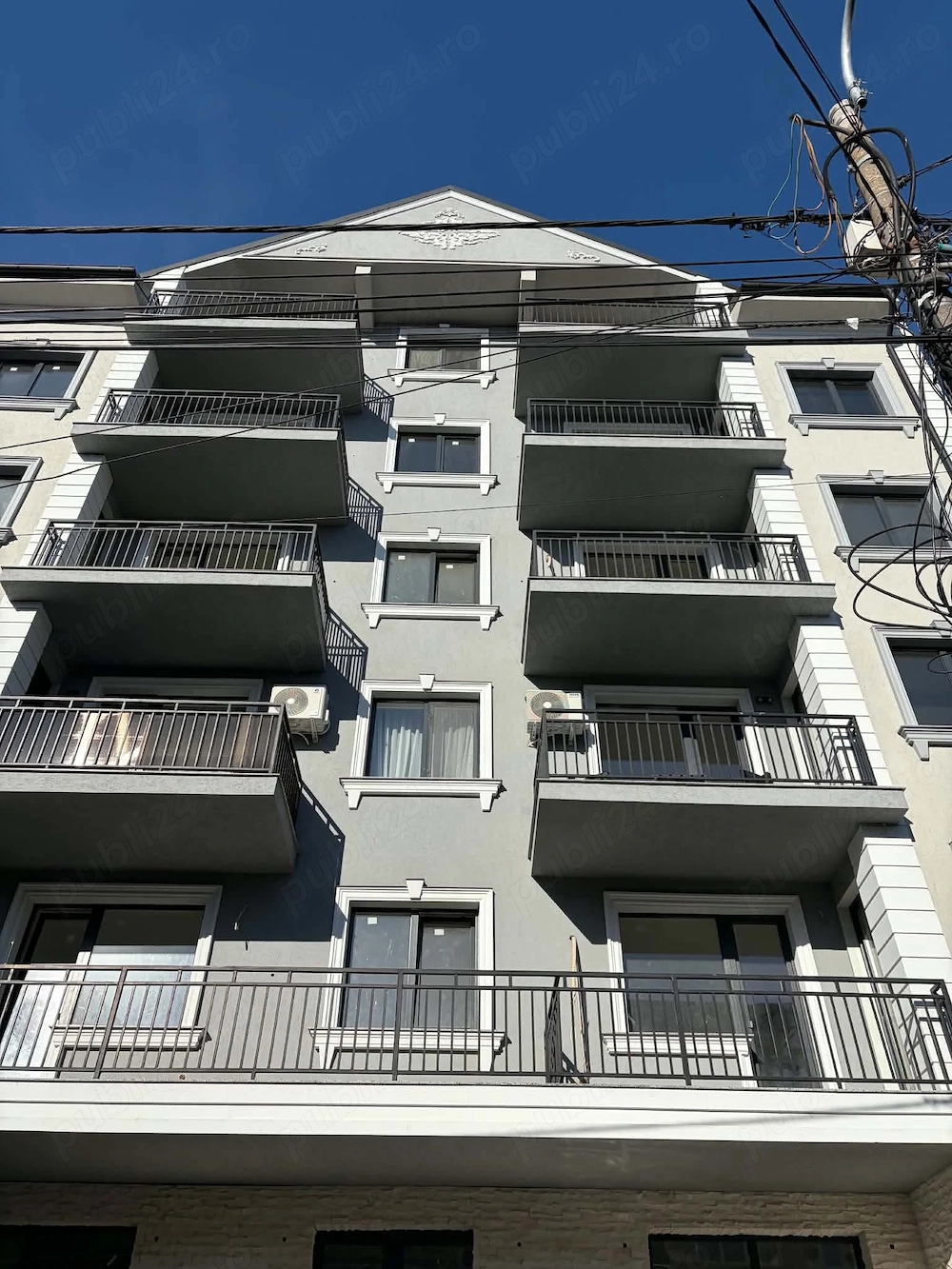 Vând apartament central 2 camere 