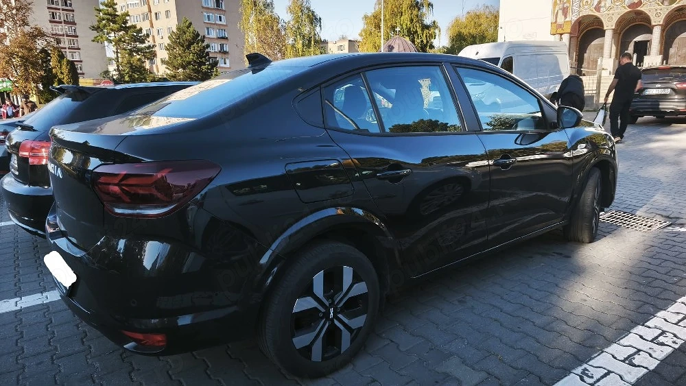vand dacia logan