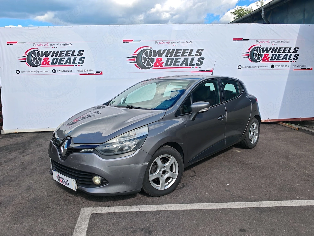 Renault Clio 0.9 75 CP 2015 AC Bluetooth Comenzi volan senzori parcare Pilot automat