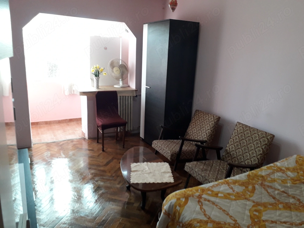 Vand urgent!!! Garsoniera confort 1 zona Facultate Confectii