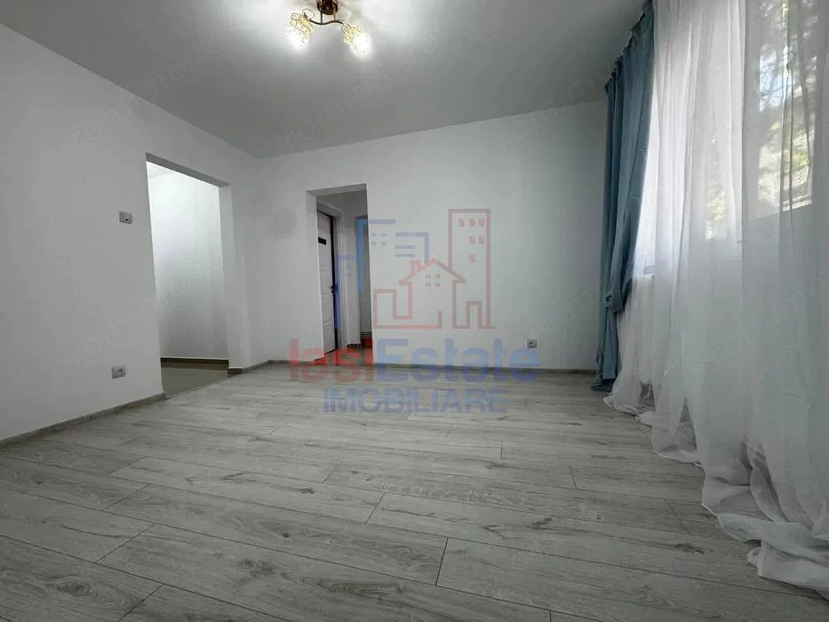 Apartament cu 2 camere, renovat, 40 mp, de vanzare in Tatarasi