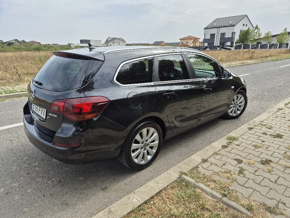 Opel Astra J 1.7 cdti 2012 66500 km